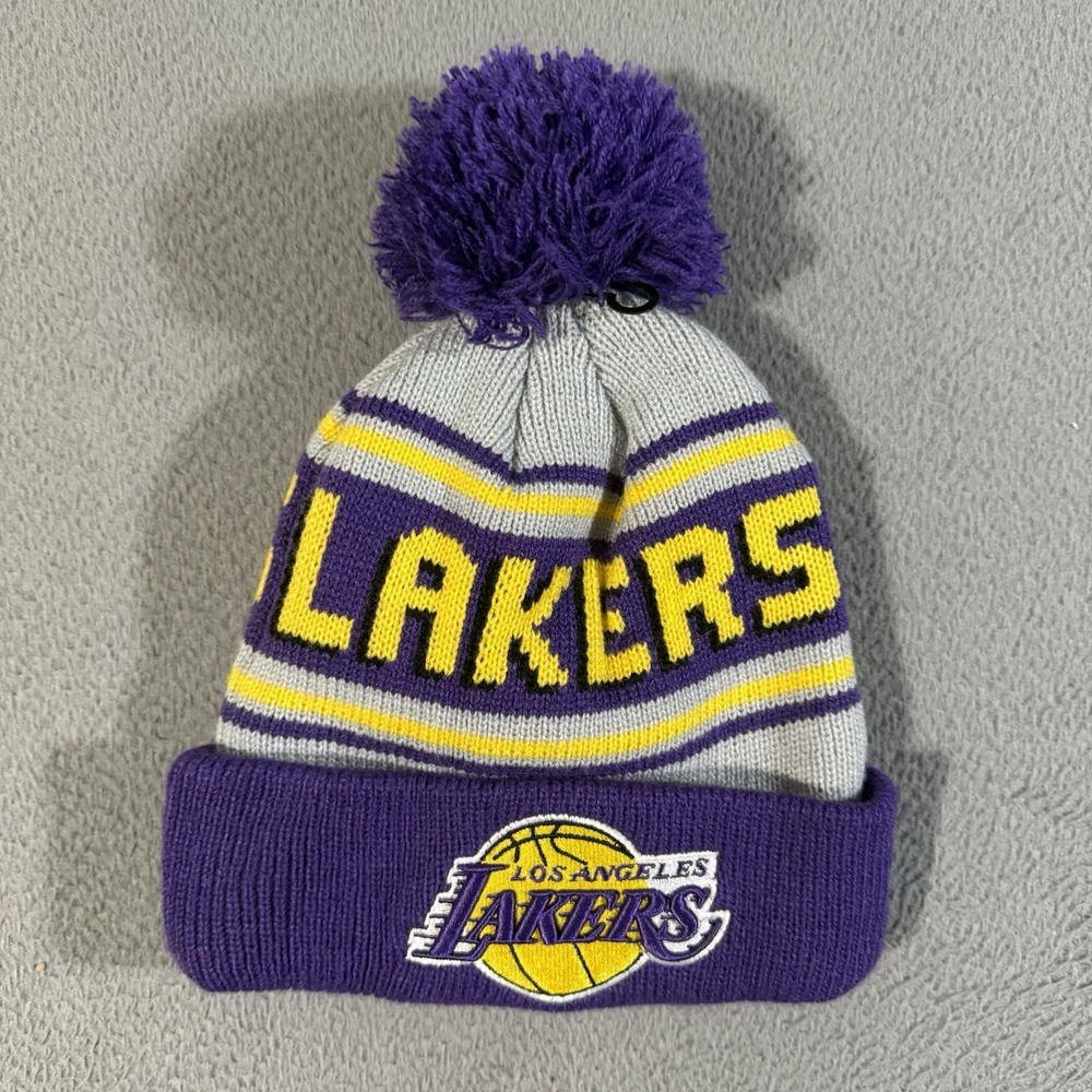 Los Angeles Lakers Hat Beanie Mens One Size Yellow Purple NBA Basketball New Era